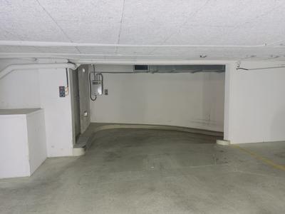 Parking / Garage - 8 m²