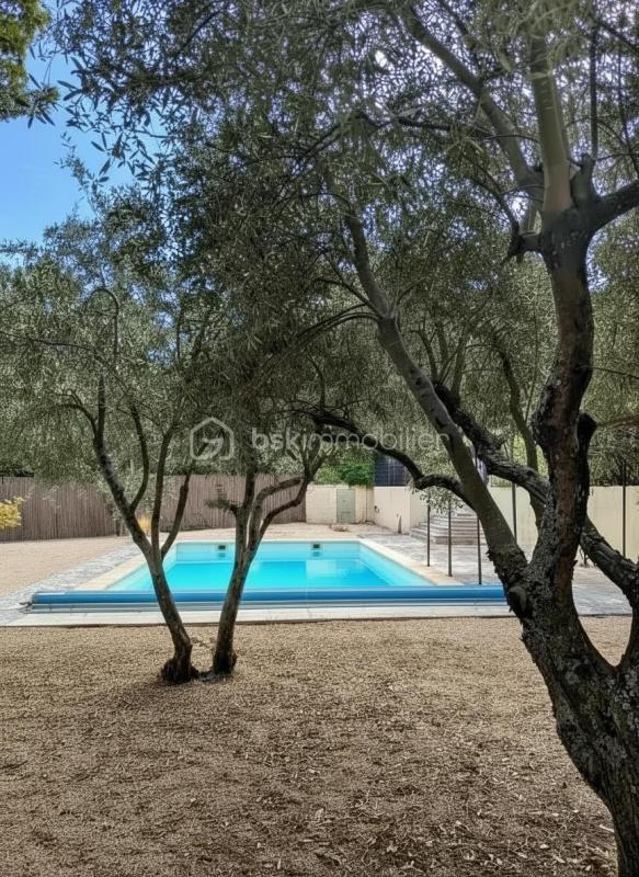 Maison - 106 m² - 6 pièces