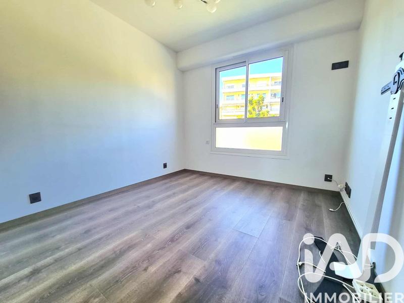 Appartement - 77 m² - 4 pièces