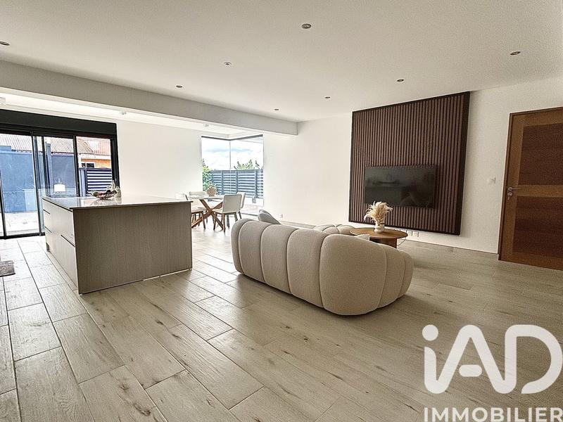 Maison de maîtres - 140 m² - 5 pièces