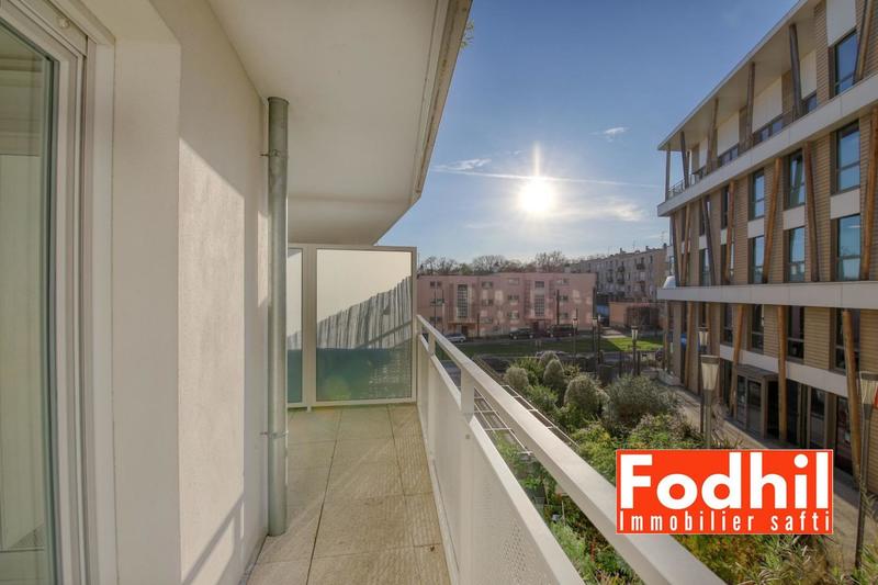 Appartement - 75 m² - 4 pièces