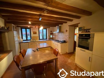 Chambre - 12 m² - 1 pièce