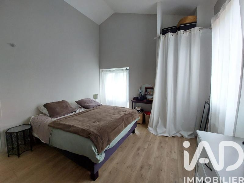 Maison - 217 m² - 7 pièces