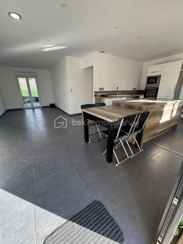 Villa - 66 m² - 3 pièces