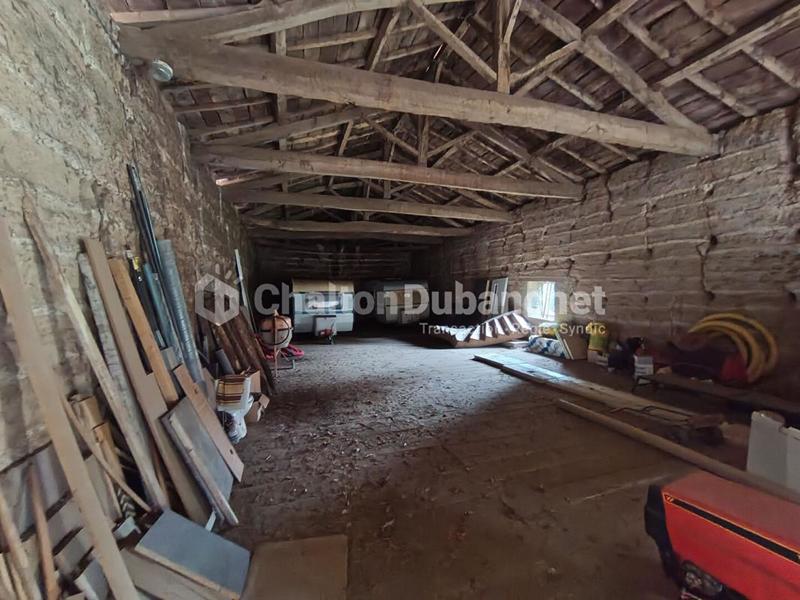 Corps de ferme - 208 m² - 7 pièces