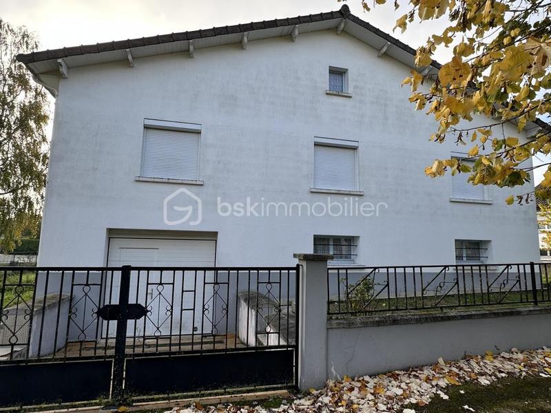 Pavillon - 110 m² - 5 pièces