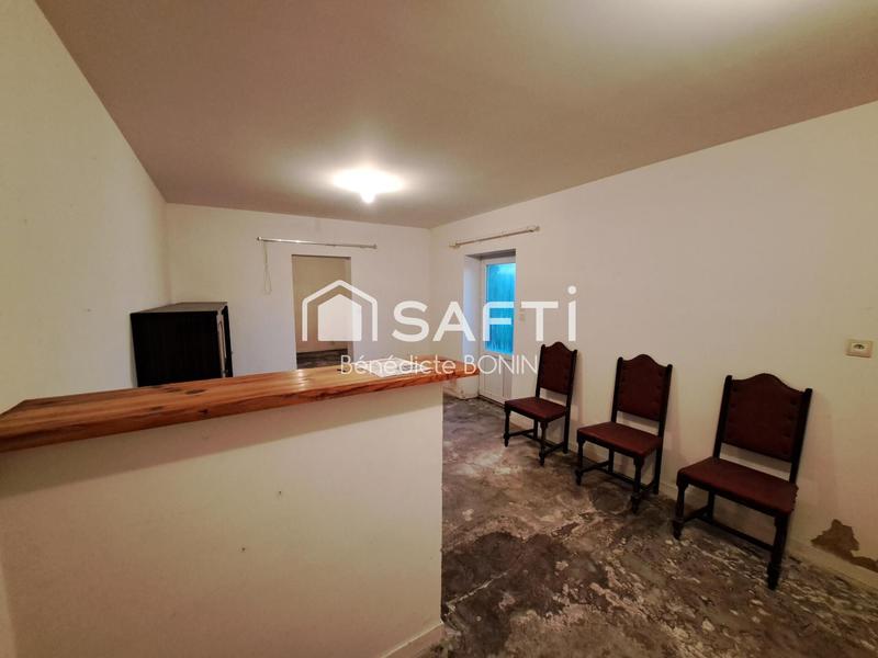 Maison - 102 m² - 4 pièces