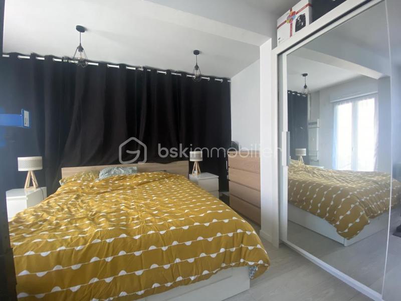 Appartement - 60 m² - 2 pièces