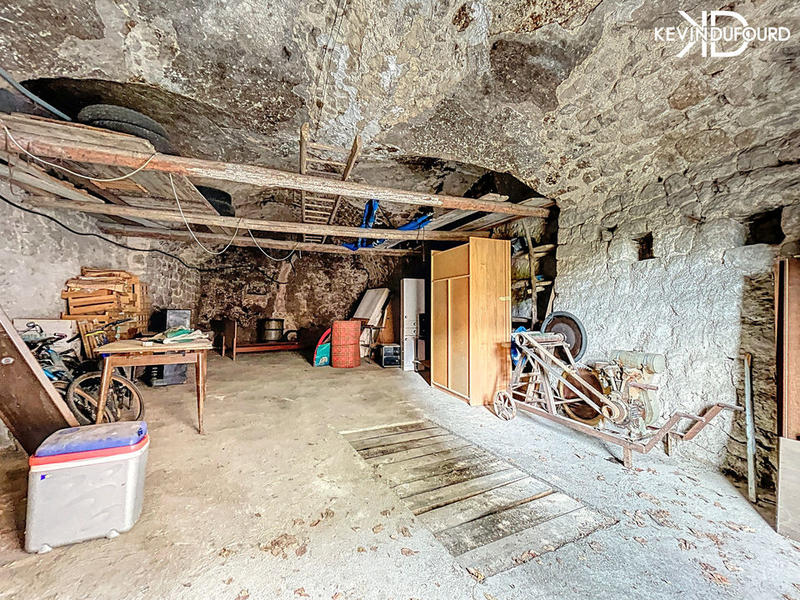 Maison de village - 100 m² - 6 pièces