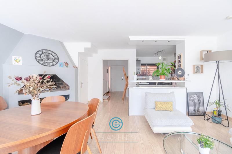 Appartement - 92 m² - 3 pièces