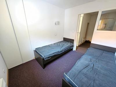 Appartement - 49 m² - 3 pièces