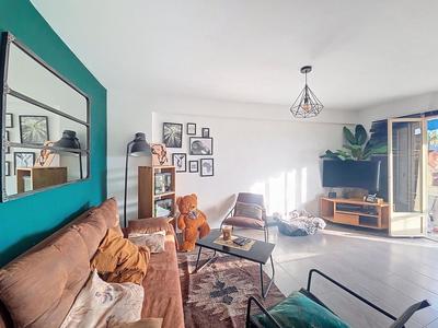 Appartement - 76 m² - 4 pièces