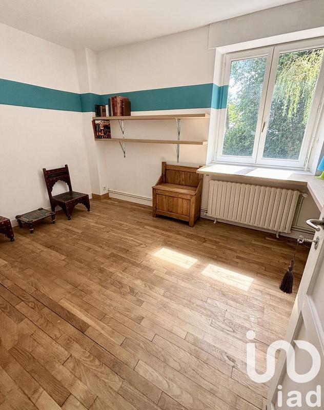 Maison - 260 m² - 7 pièces