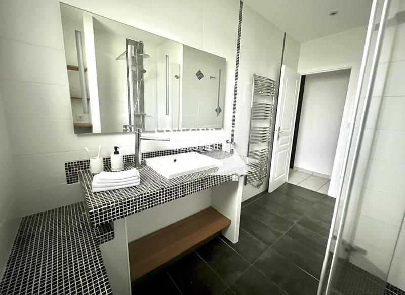 Maison - 106 m² - 5 pièces