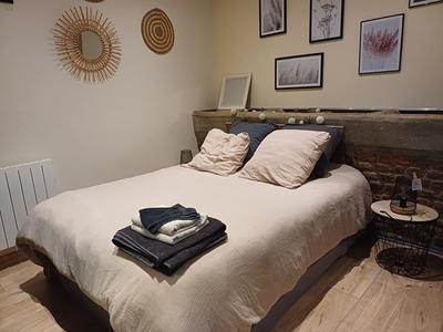 Corps de ferme - 230 m² - 8 pièces