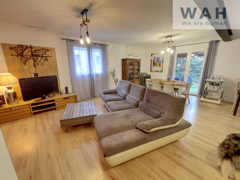 Maison - 176 m² - 6 pièces