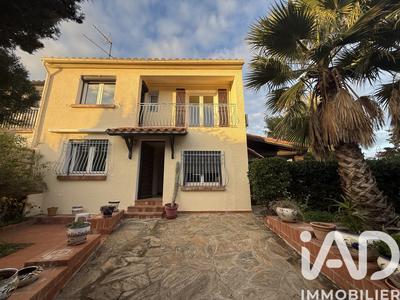 Maison - 98 m² - 5 pièces