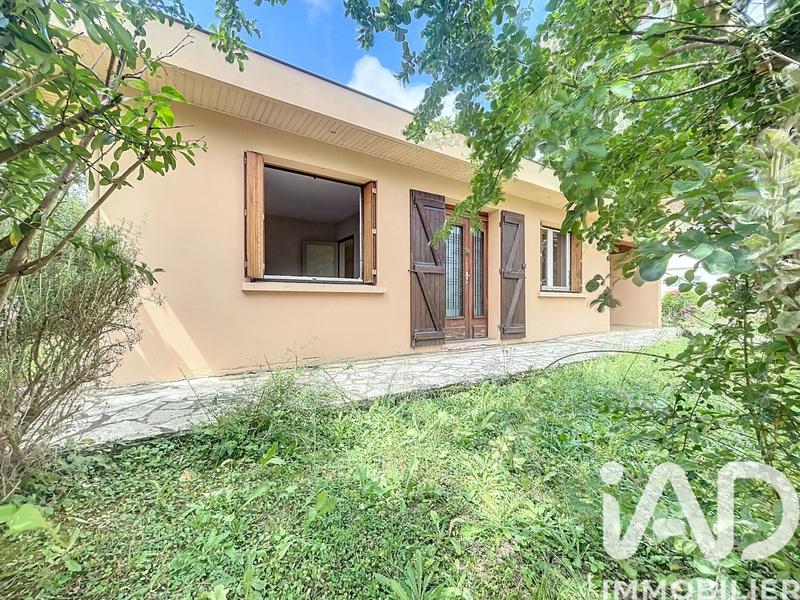 Maison - 98 m² - 4 pièces