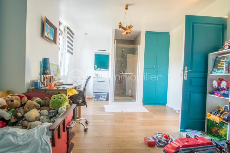 Maison - 120 m² - 6 pièces