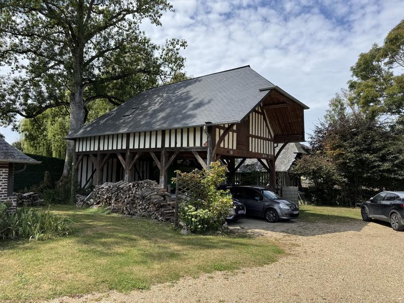 Maison ancienne - 300 m² - 7 pièces