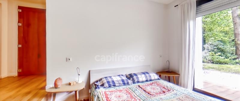 Propriété - 233 m² - 7 pièces