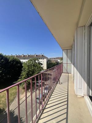 Appartement - 66 m² - 4 pièces