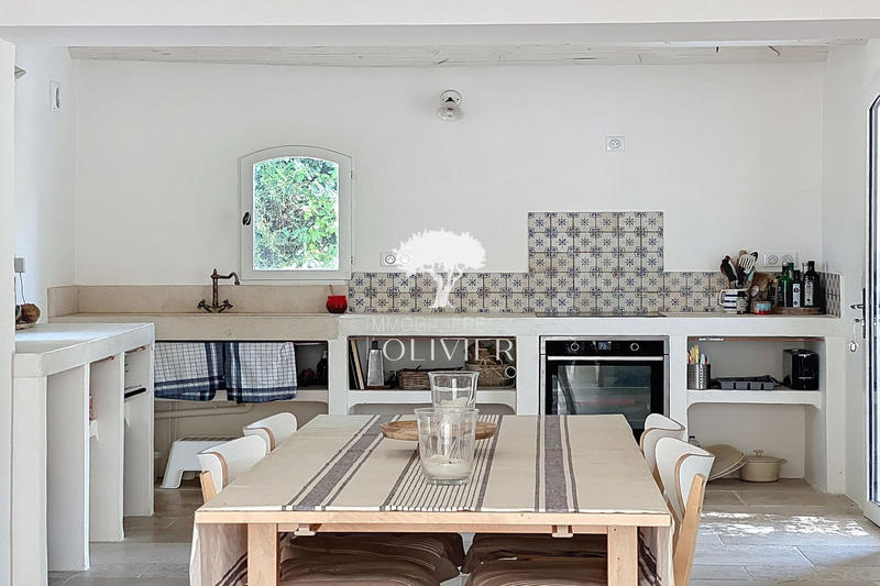 Propriété - 125 m² - 4 pièces