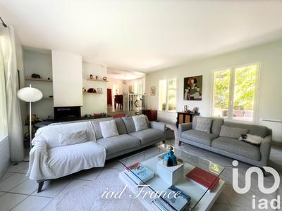 Maison - 197 m² - 8 pièces