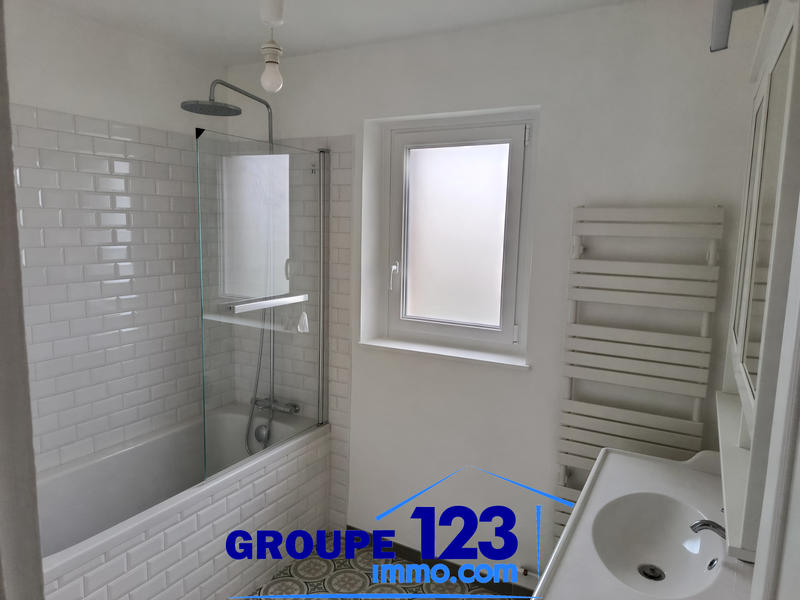 Maison - 139 m² - 6 pièces