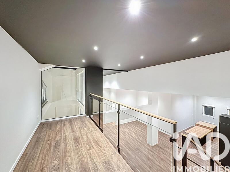 Appartement - 188 m² - 5 pièces