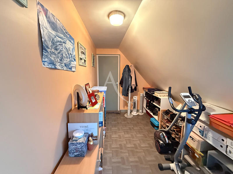 Maison - 93 m² - 4 pièces