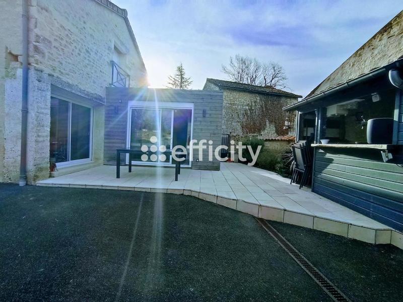 Longère - 180 m² - 8 pièces