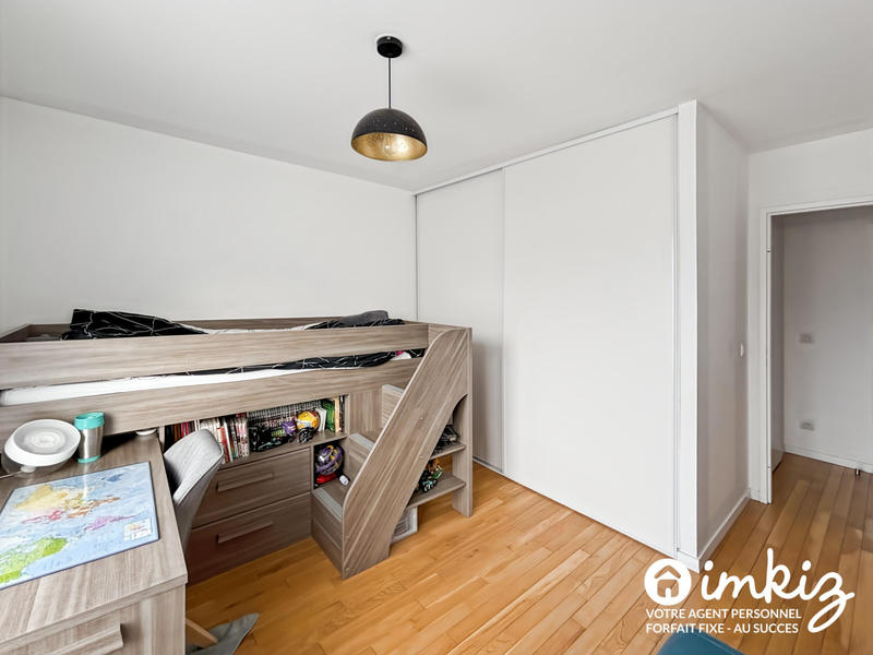 Appartement - 96 m² - 4 pièces