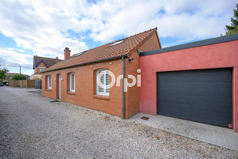Maison - 93 m² - 4 pièces