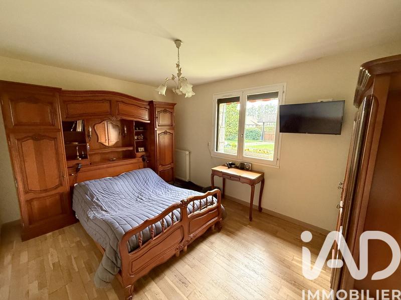 Maison - 235 m² - 7 pièces