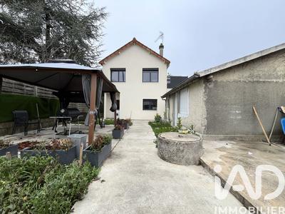 Maison - 105 m² - 7 pièces