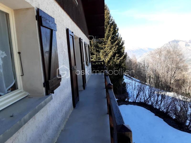 Maison - 96 m² - 5 pièces