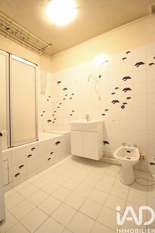 Appartement - 100 m² - 5 pièces