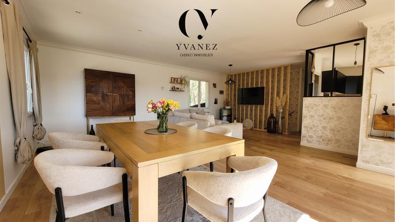 Maison - 151 m² - 6 pièces