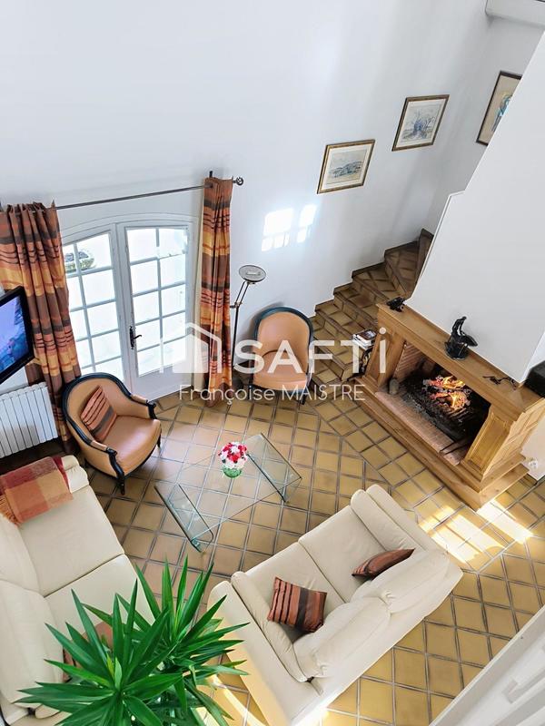 Maison - 163 m² - 6 pièces