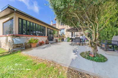 Maison - 145 m² - 6 pièces