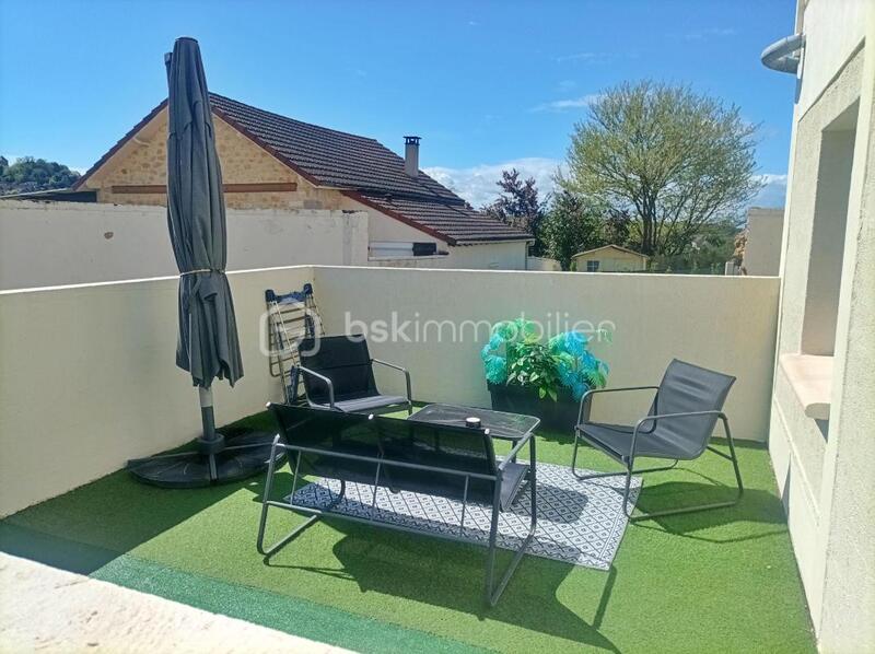 Maison - 140 m² - 10 pièces