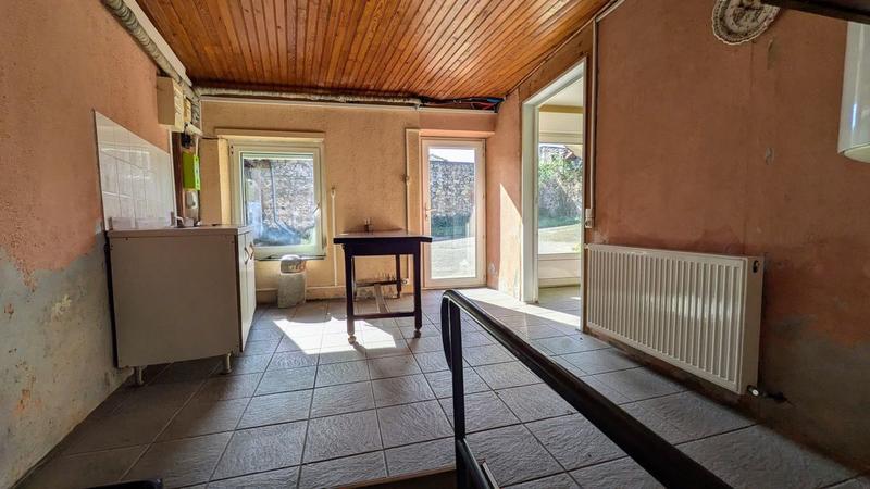 Maison en pierre - 170 m² - 6 pièces
