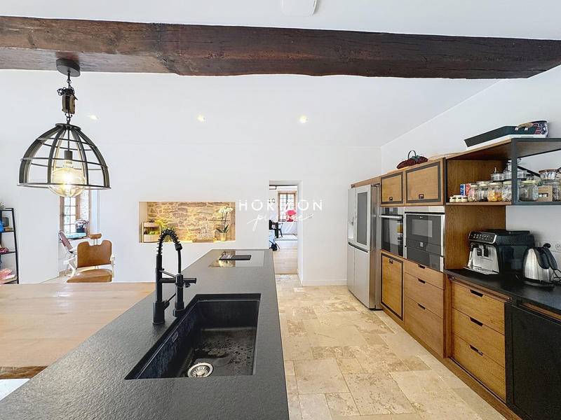 Maison ancienne - 224 m² - 7 pièces