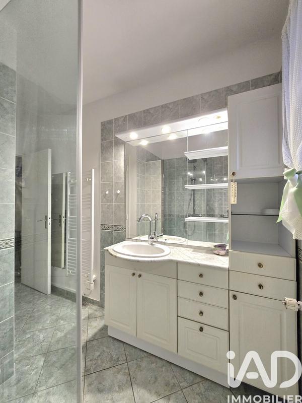 Maison - 121 m² - 5 pièces