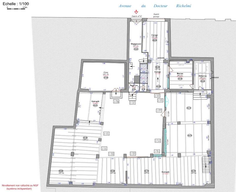 Local d'activités - 330 m²