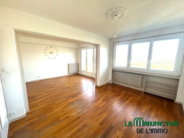 Appartement - 75 m² - 4 pièces