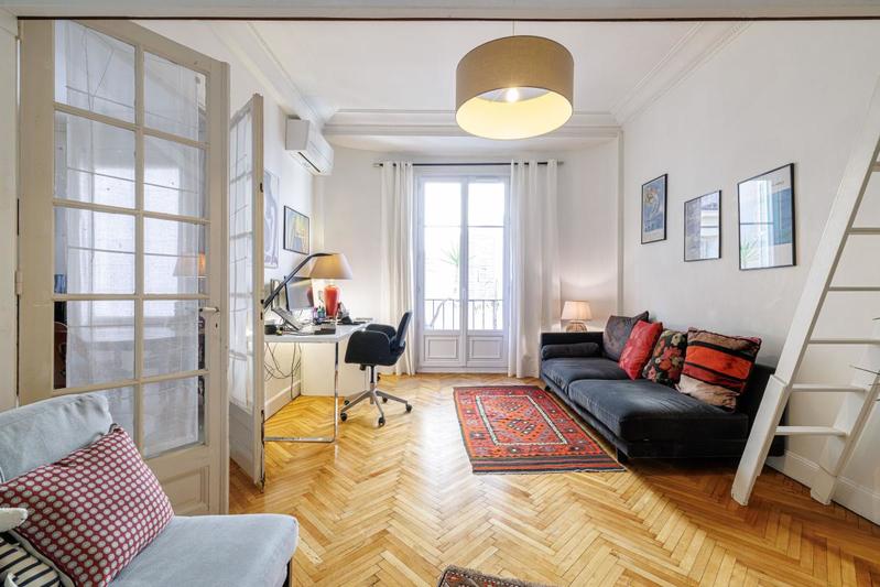 Appartement - 91 m² - 3 pièces