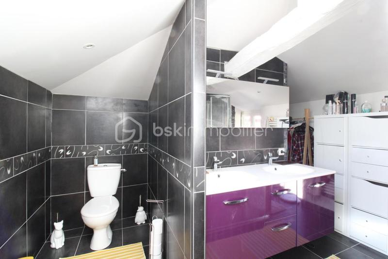 Maison ancienne - 287 m² - 7 pièces