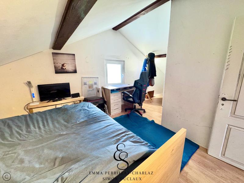 Maison - 90 m² - 6 pièces